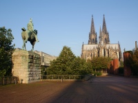 Kölner Dom, Autor: Paolo Picciati, Bildquelle: Wikimedia Commons. Bildlizenz: Creative Commons Attribution-Share Alike 3.0 Unported